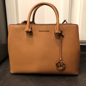 Michael Kors Savannah Satchel